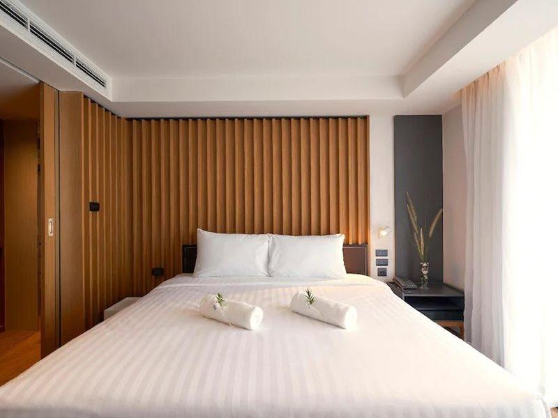 Has Pattaya Hotel Bagian luar foto