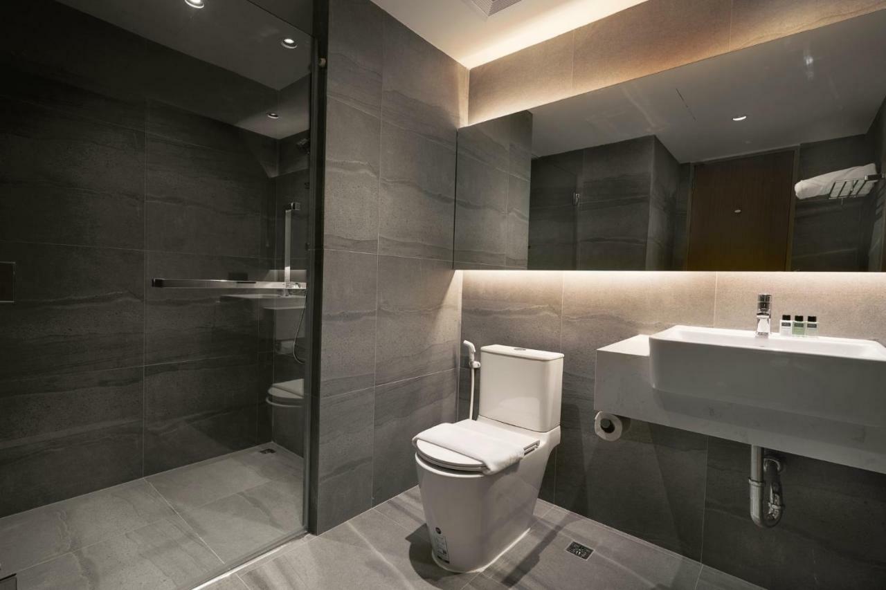 Has Pattaya Hotel Bagian luar foto