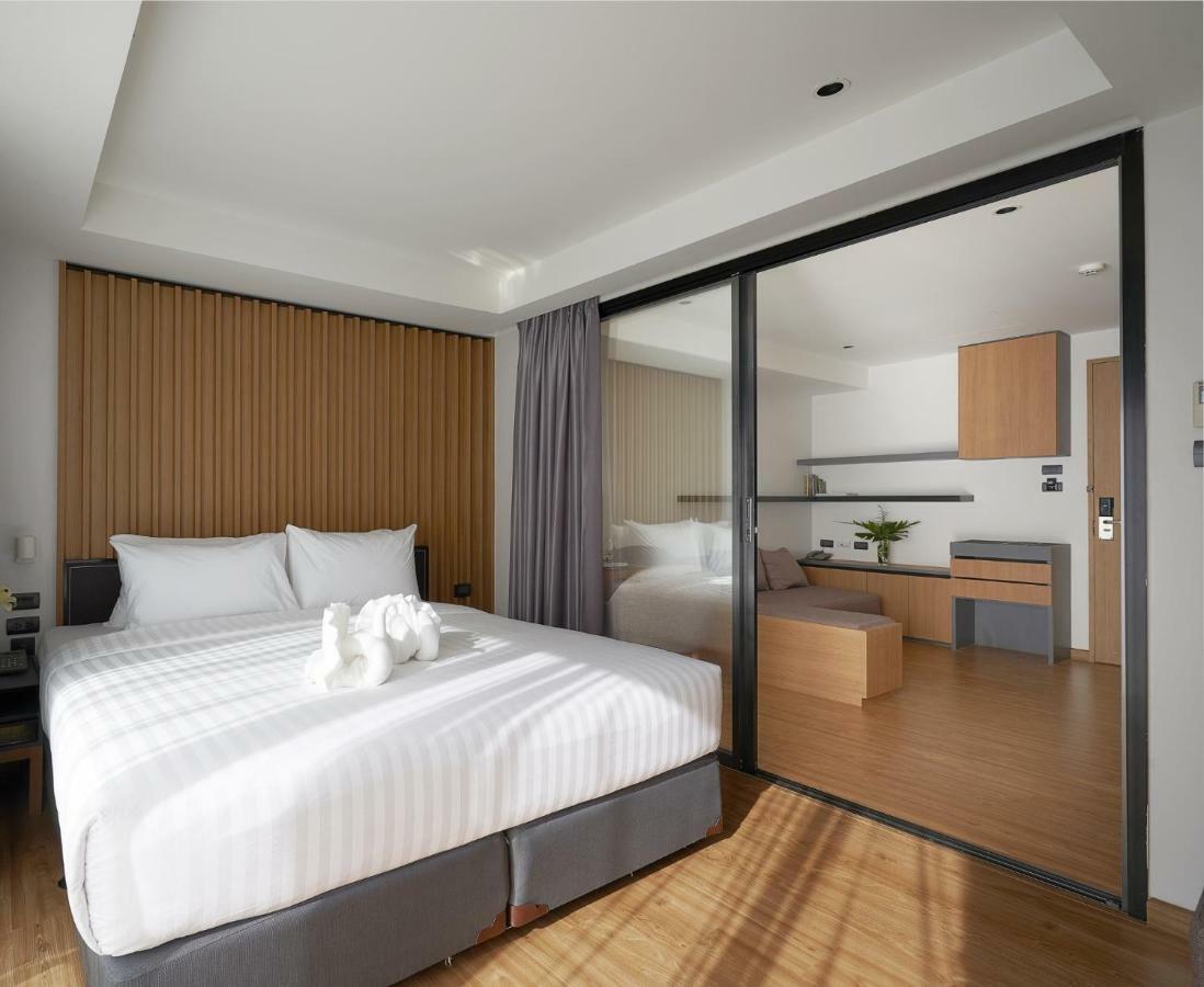 Has Pattaya Hotel Bagian luar foto
