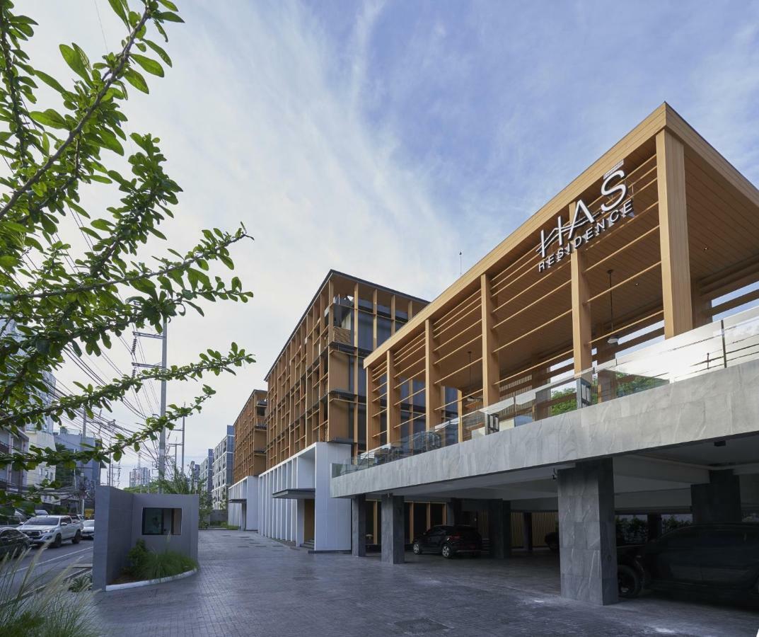 Has Pattaya Hotel Bagian luar foto